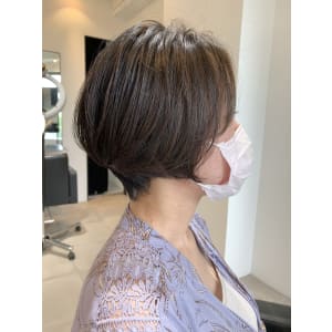 【sheta/堅田祐介】丸みが可愛いおとな小顔ショートボブ