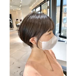 【sheta/堅田祐介】丸みが可愛いおとな小顔ショートボブ
