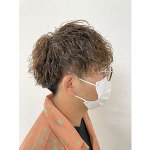 ツイスパ/ツイストスパイラル/メンズパーマ/刈り上げマッシュ