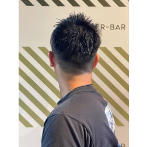 大人の刈り上げスタイル【BARBER-BAR】 - バーバーバー赤羽【バーバーバーアカバネ】掲載中