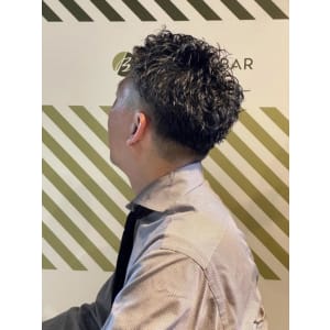 大人のパーマスタイル【BARBER-BAR】 - バーバーバー赤羽【バーバーバーアカバネ】掲載中