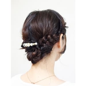 結婚式にオススメヘアアレンジ