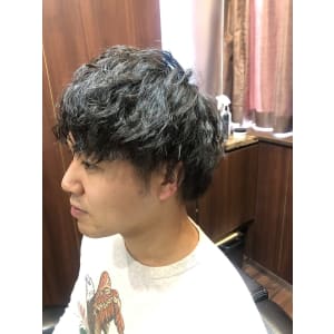 ツイストスパイラルパーマ　マッシュスタイル　黒髪　【札幌】