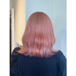 Pale pink 