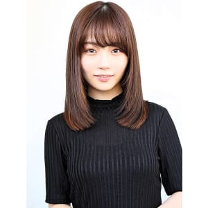アクセントカラーが可愛いストレート