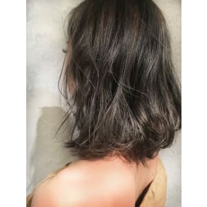 カーキアッシュパーマボブ【Attirer飯田裕之】