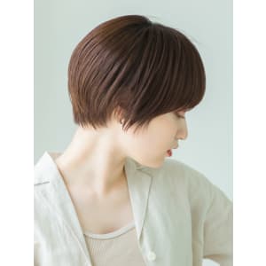 【sheta/表参道】丸みが可愛いおとな小顔ショートボブ