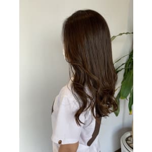 アッシュベージュ×ロングレイヤー