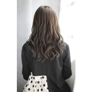 20代30代40代　流れるような美形ロング【松山】