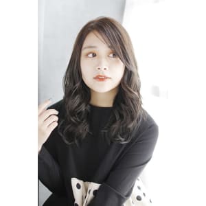 20代30代40代　流れるような美形ロング【松山】