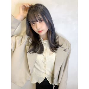 外ハネクアンクヘア/ブルーブラック