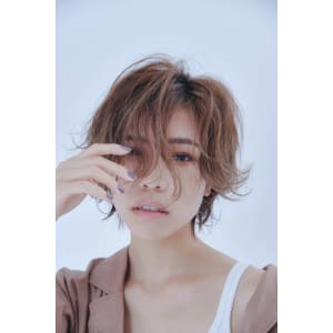 抜け感ショート【Attirer 越智】