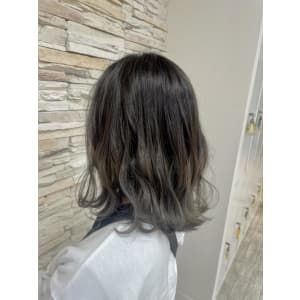 グレージュグラデーション