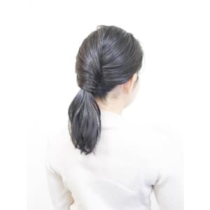 簡単ポニーテールのゴム隠し