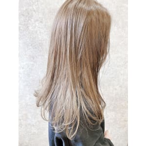 ペールベージュ☆