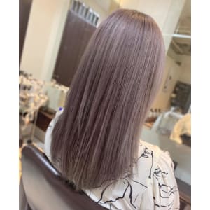 美髪ハイトーンカラー
