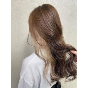 インナーベージュ