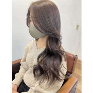顔周り×ラベンダーベージュ