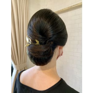 ヘアーセット　和髪 ネープシニヨン