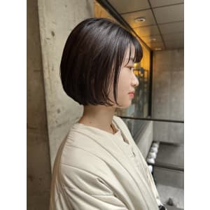 丸みショートボブ