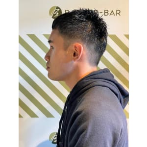 大人の刈り上げスタイル【BARBER-BAR】 - バーバーバー赤羽【バーバーバーアカバネ】掲載中