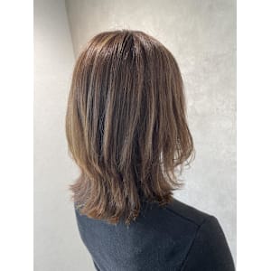 miu&伊藤夏海 白髪ぼかしハイライト◎