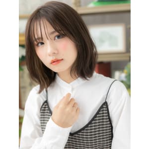 大人ハイライトシースルーバングくせ毛風ロブ　透けバング