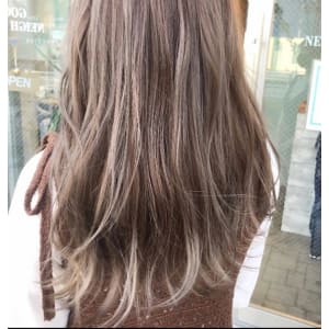 透明感極細ハイライト×ロングレイヤー