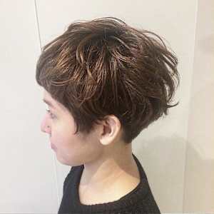 刈り上げショート