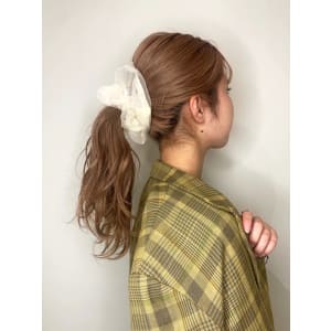 Blossom《髪質改善/縮毛矯正/ケアブリーチ/艶カラー》 - Blossom 大山店【ブロッサムオオヤマテン】掲載中