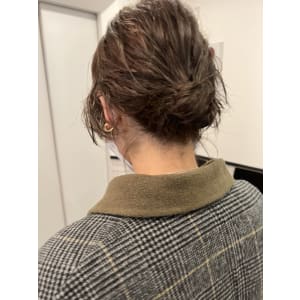 ROCA by teatro hair salon【ロカ】