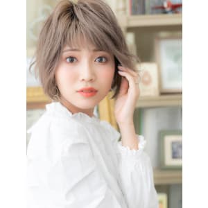 韓国風ショコラアッシュ小顔くせ毛ショート　ミニボブ