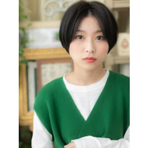 センターパート小顔ミニボブショートマッシュ 美シルエット - COVER HAIR & SPA bliss 浦和西口店【カバー ヘア アンド スパ ブリス】【カバー ヘア アンド スパ ブリス ウラワニシグチテン】掲載中