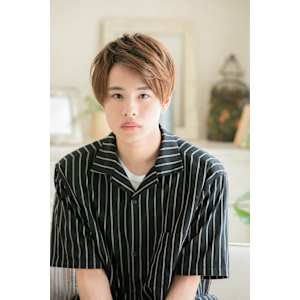 カジュアル横分けショート