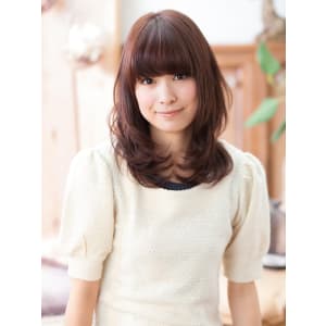 ガーリーセミロング