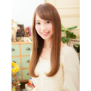ふれたくなるつやストレート☆