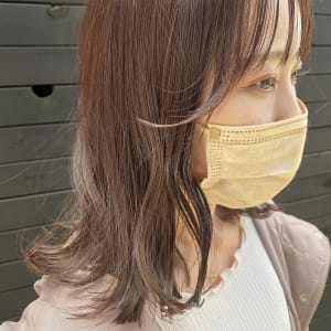 シアーベージュ