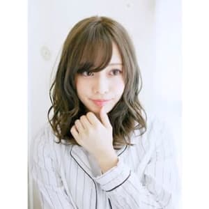 Apiuz Hair　ゆるふわミルクティーベージュ