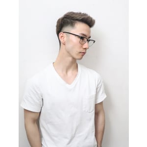 アップバングショート - @110 BARBER SHOP 博多店【ワンワンオー バーバー ショップ ハカタテン】掲載中