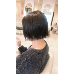 クールな外ハネボブ