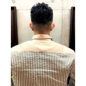 ３０代にオススメ！コンパクトフェードショート