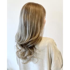 latte hair atelier