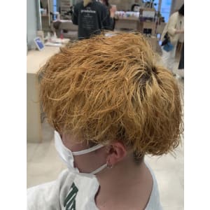 ブリーチ×パーマ - KENJE 平塚LUSCA Smart Salon【ケンジヒラツカラスカスマートサロン】掲載中