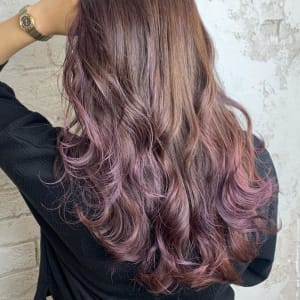 ピンクグラデーション10代20代11000円