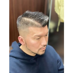 震災刈りスキンフェード - ヒロ銀座ヘアーサロン 浜松町大門店【ヒロギンザ ハママツチョウダイモンテン】掲載中