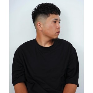 ウェイビートフスタイル - @110 BARBER SHOP 博多店【ワンワンオー バーバー ショップ ハカタテン】掲載中