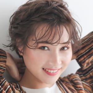 ショートヘア編み込みアレンジ