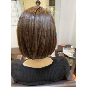潤った縮毛矯正