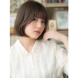 バレイヤージュ大人かわいいエアストレート　ニュアンスカラー