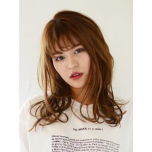 ランダムな動きのくしゃっとロング - EARTH coiffure beaut? 笛吹店【アース コアフュールボーテ フエフキテン】掲載中
